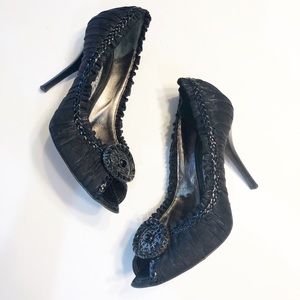 Stunning $500 Angeleigh Anastasio black heels sz 6